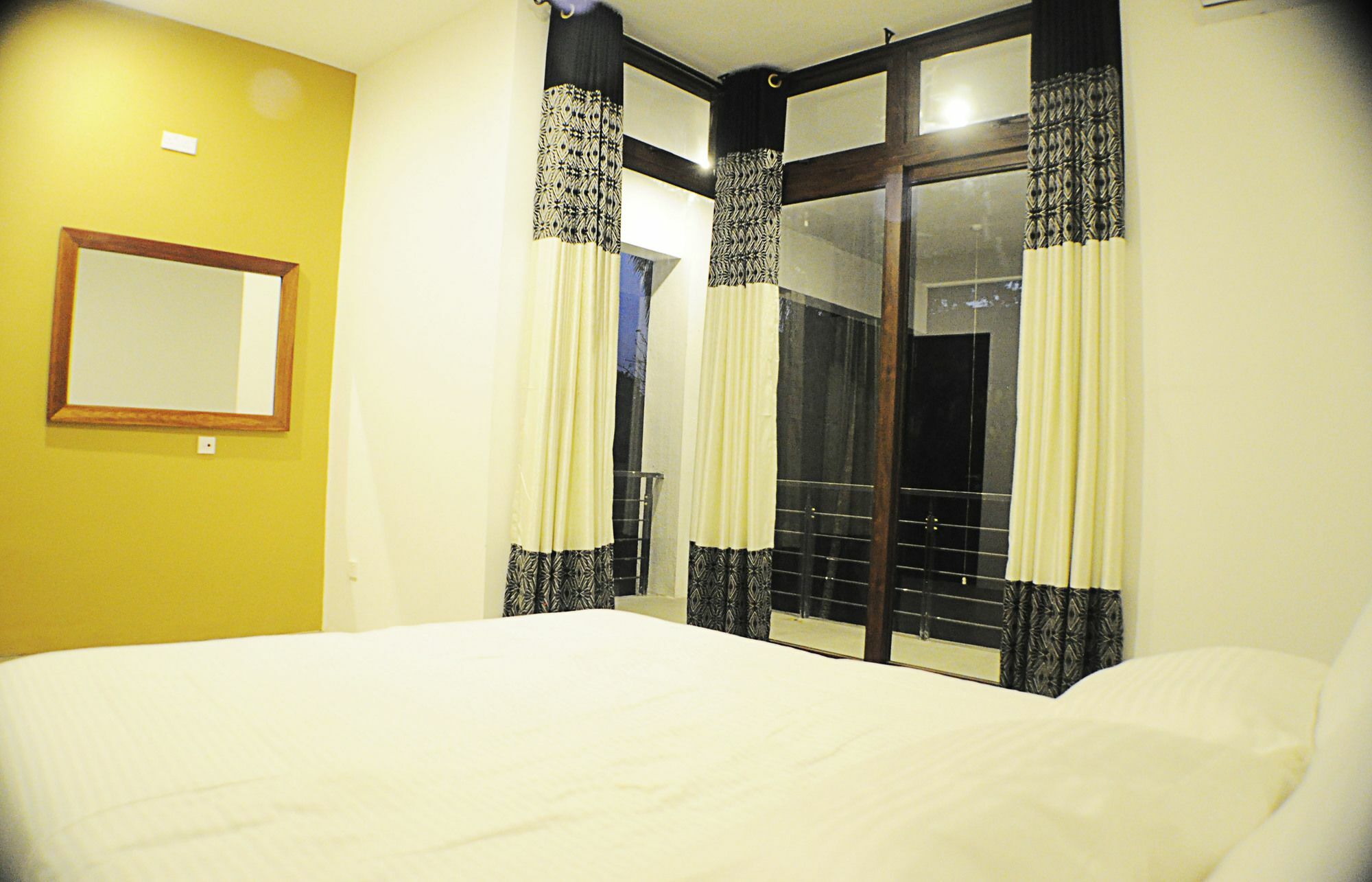 M&M Residence Kandy Exterior foto